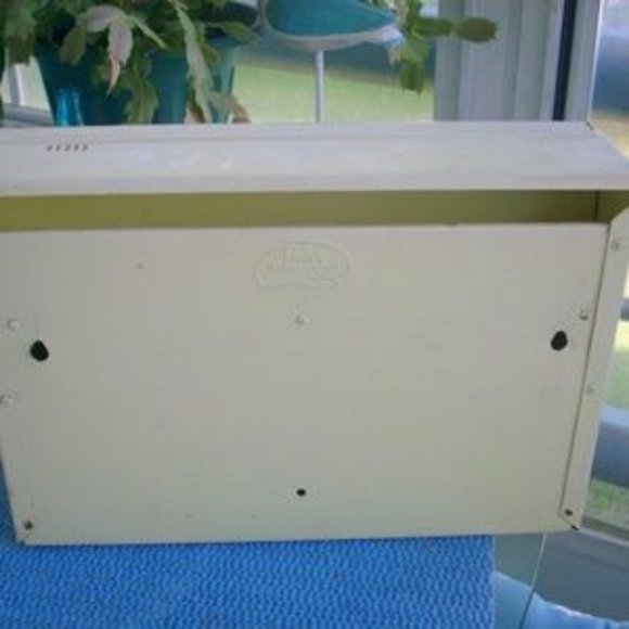 ❤️1940 METAL PAINTED WITH FLOWERS KITCHEN WAX PAPER & PAPER TOWEL HOLDER Saran - Picture 5 of 8